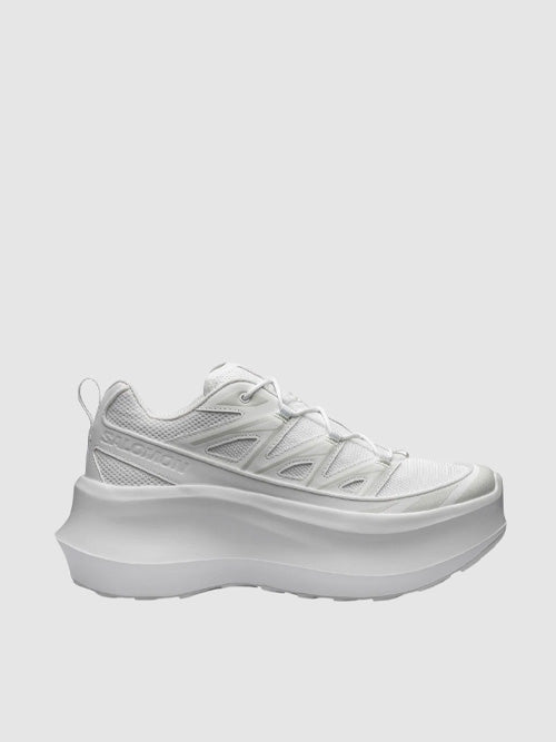 살로몬 x 꼼데 가르송 XT-6 익스팬스 플랫폼 화이트